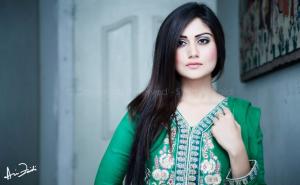 Anam Tanveer
