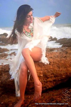 Fayeza Ansari