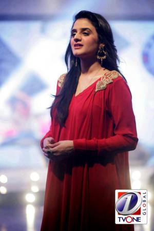 Hira Salman/Mani