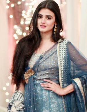 Hira Salman/Mani