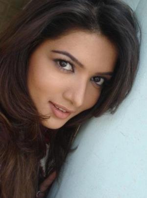 Sara Chaudhry