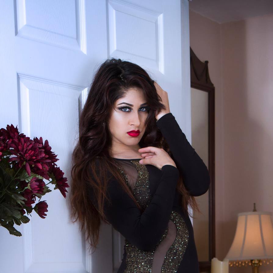 Aatka Feroz photo Aatka Feroz photo