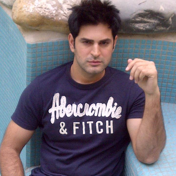 Emmad Butt photo Emmad Butt photo