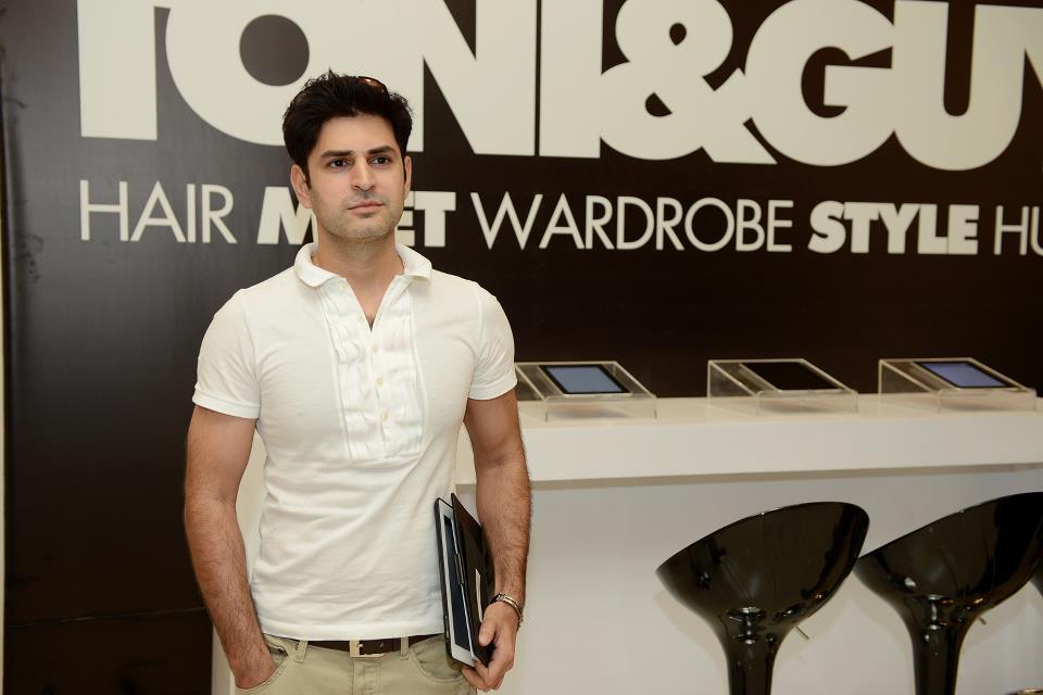 Emmad Butt photo Emmad Butt photo