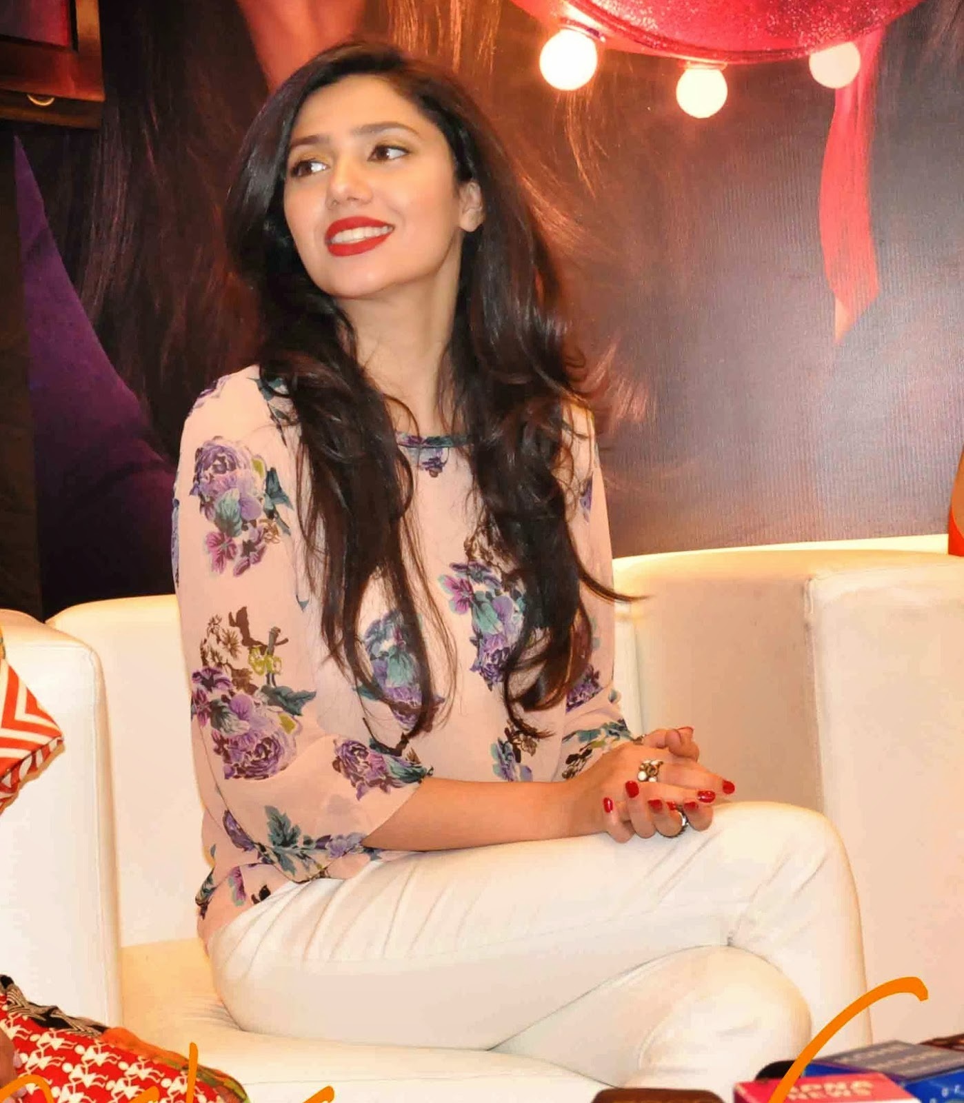 Mahira Khan photo Mahira Khan photo