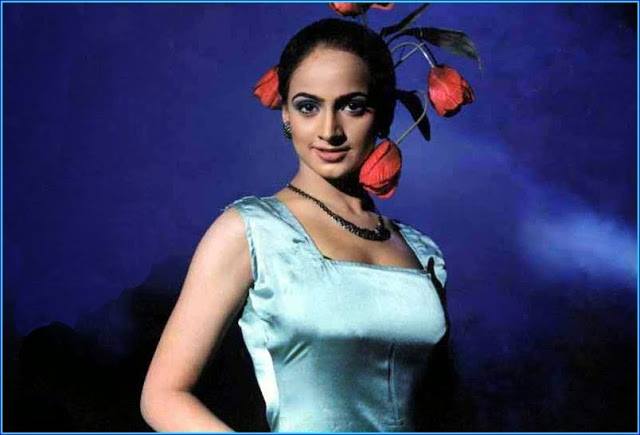 Noor Bukhari photo Noor Bukhari photo