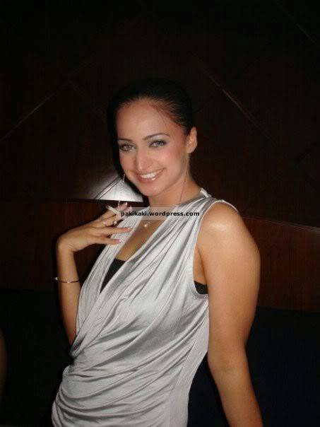 Noor Bukhari photo Noor Bukhari photo