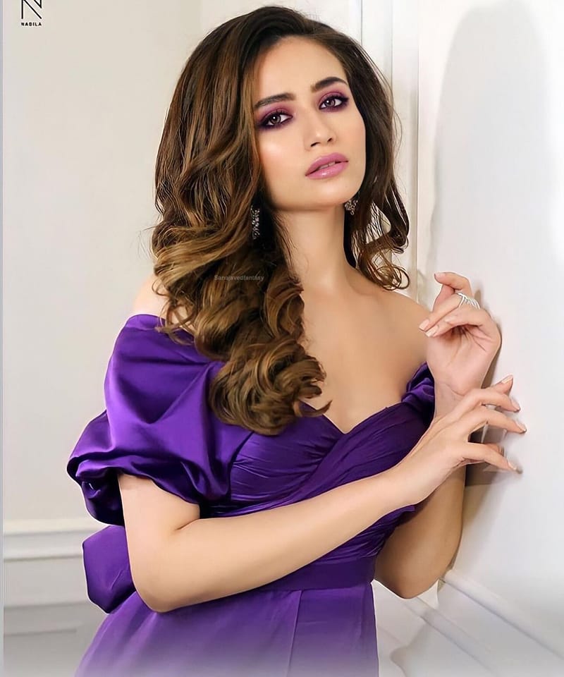 Sana Javed photo Sana Javed photo
