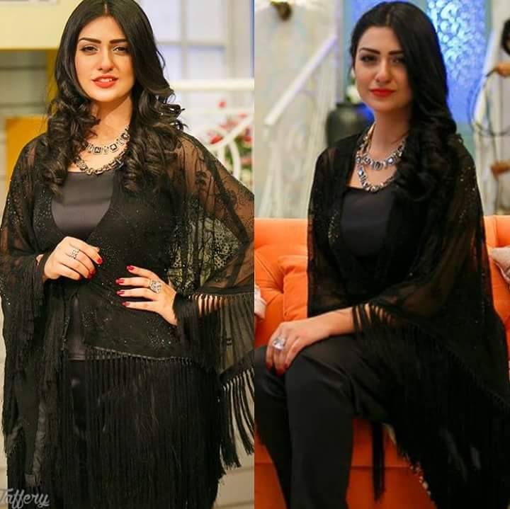 Sarah Khan photo Sarah Khan photo