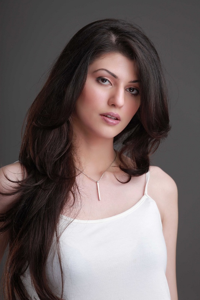 Anam Ahmed photo