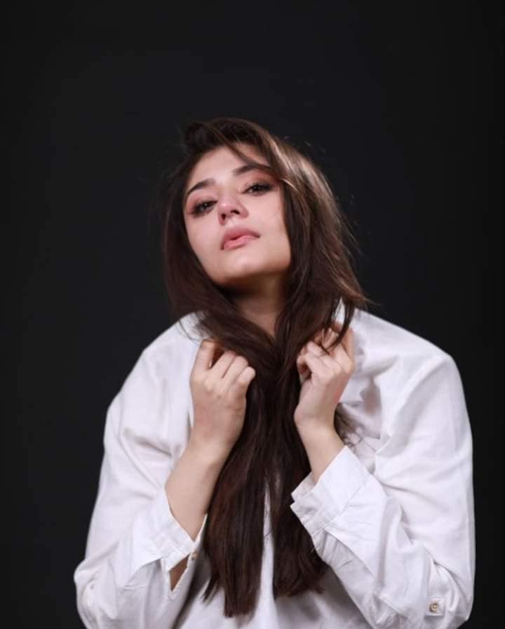 Dur-e-Fishan Saleem photo Dur-e-Fishan Saleem photo