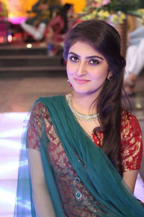 Hiba Qadir Bukhari Ø­Ø¨Ø§ Ø¨Ø®Ø§Ø±ÛŒ photo