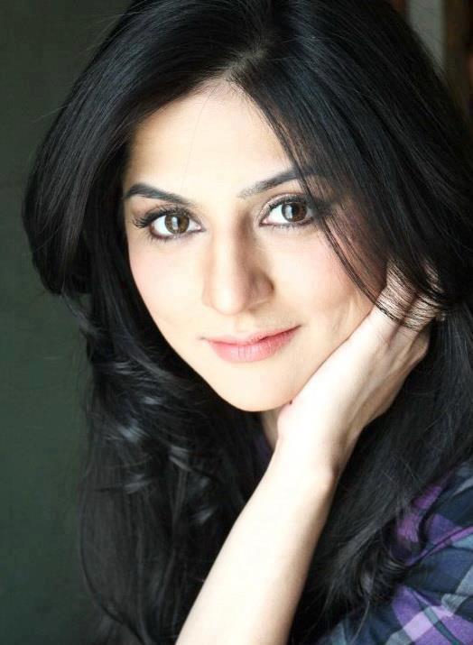Sanam Baloch photo