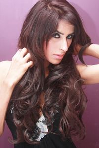 Alizey Nasir/Alyzeh Hasnayn photo title=