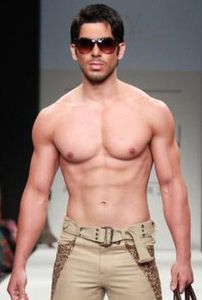 Waleed Khalid photo title=