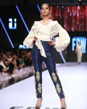 Fashion Pakistan Week 2018 | Highlights | Images | Celebrities
