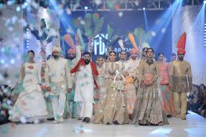 PFDC L�Or�al Paris Bridal Week 2016 | Day 1